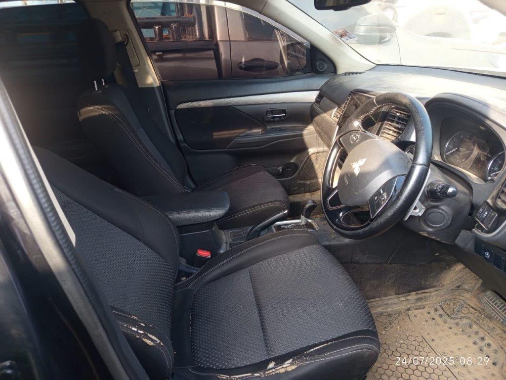 MITSUBISHI OUTLANDER GF7W